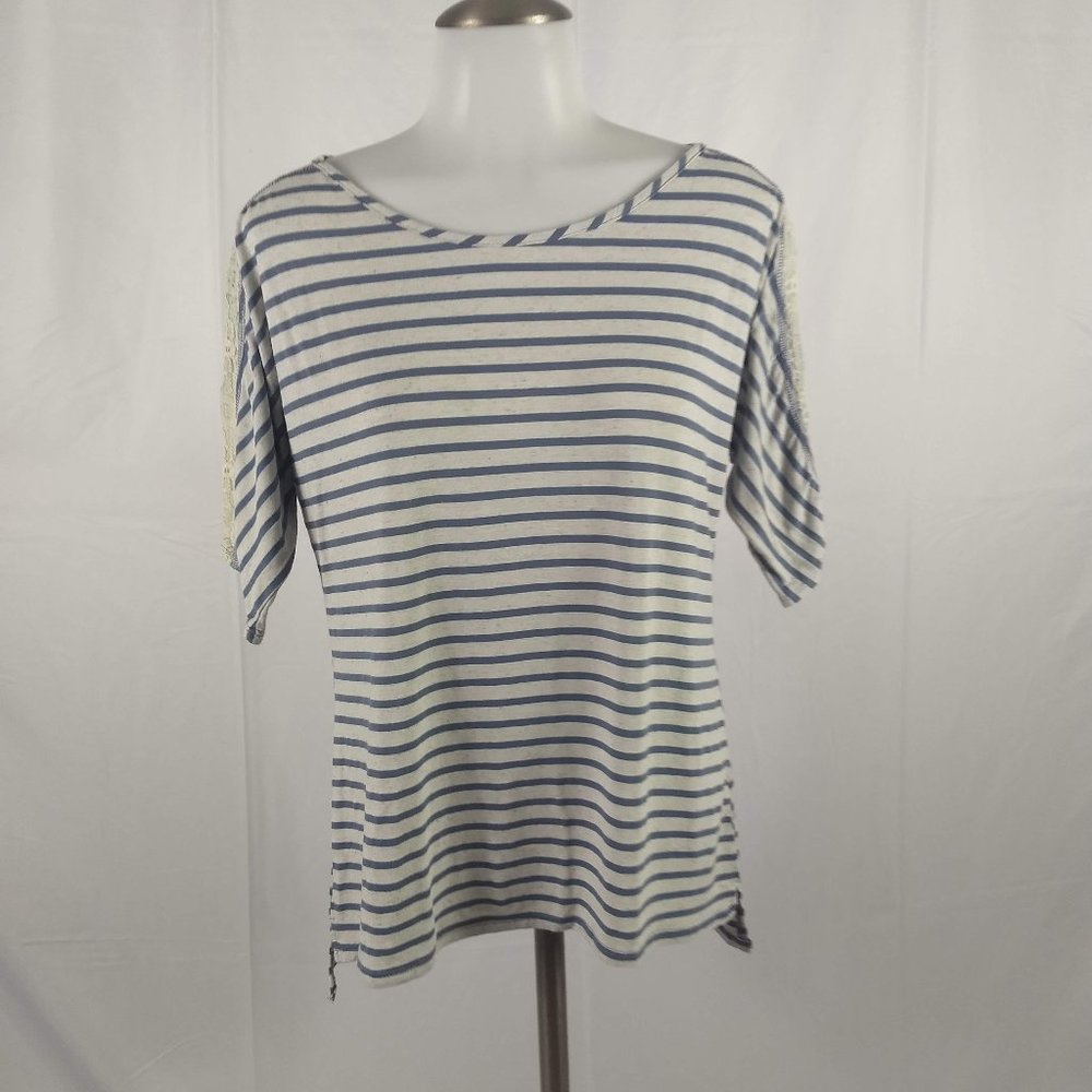 Susan Lawrence Size Small Striped Top Shirt EUC